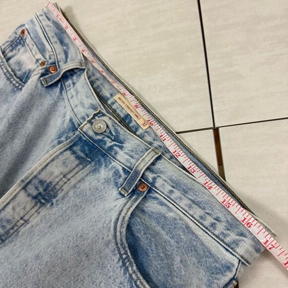 Levi’s Premium Denim Light Wash Ribcage Straight Ankle Jeans - Picture 8 of 10